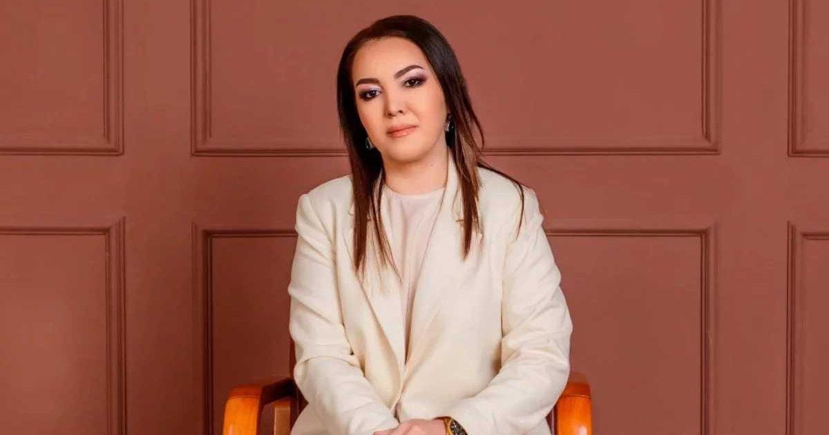 Аға, әпке және ана порно онлайн көру Жас бұйра порно видео