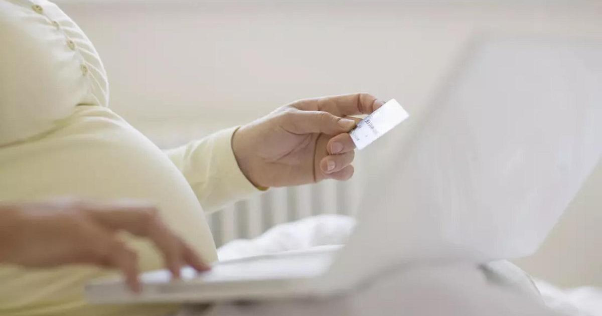 Кесарь тілігі арқылы босанған әйелдің ішінде дәке қалып кеткен