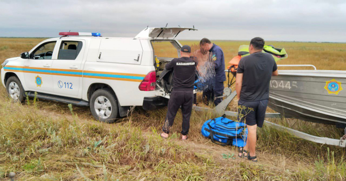 Өзенге түсіп кеткен көлік құтқарылды