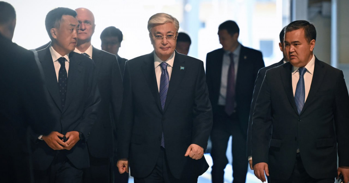 Президент елордадағы үшінші ЖЭО-ның алғашқы кезегінің қызметімен танысты