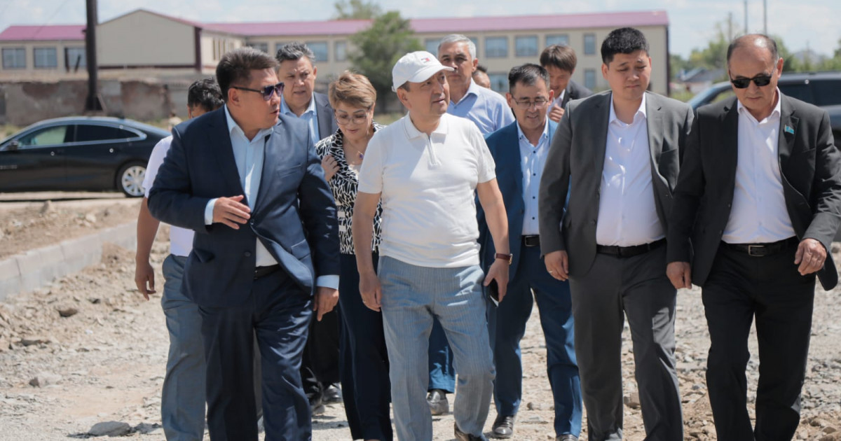 Серік Өтешов: Ауылды дамыту жергілікті өзін-өзі басқару мен қолжетімді медицинадан басталады