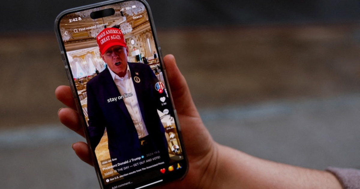 Жаңа жылдық порно ресейлік корпоративтік кештер онлайн Үш қызбен жыныстық қатынасқа түскен жігіттің видеосы