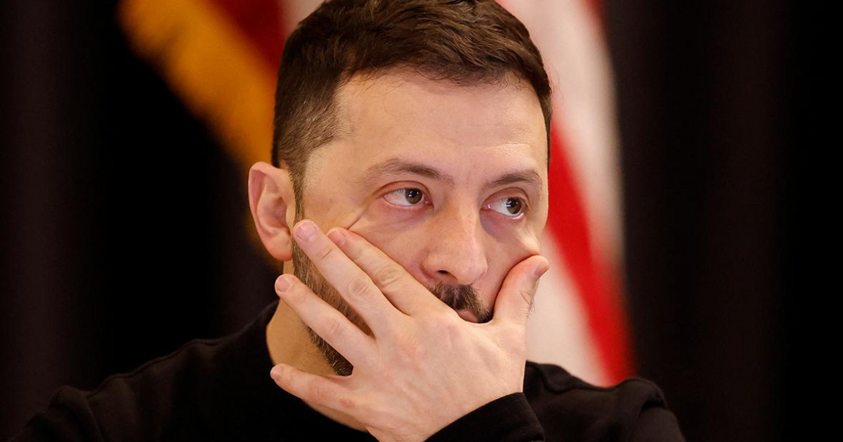 Украина президенті Владимир Зеленскийдің  отставкаға кететіні рас па?