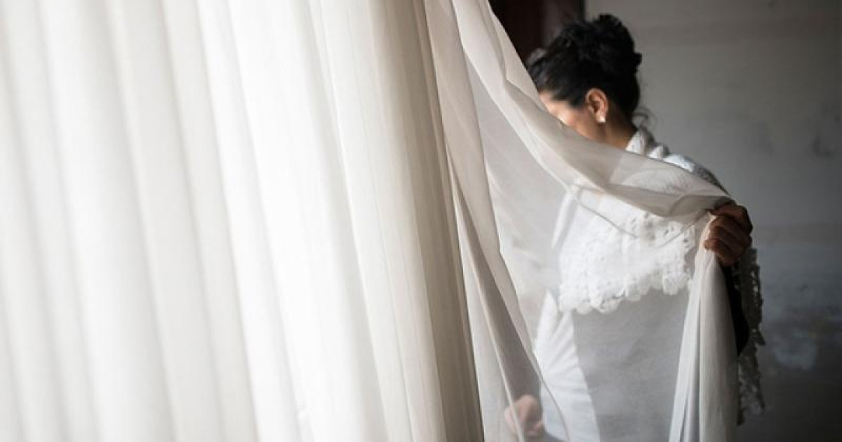 Әйелін үйге қамап қойған ер адам 3 жылға сотталды