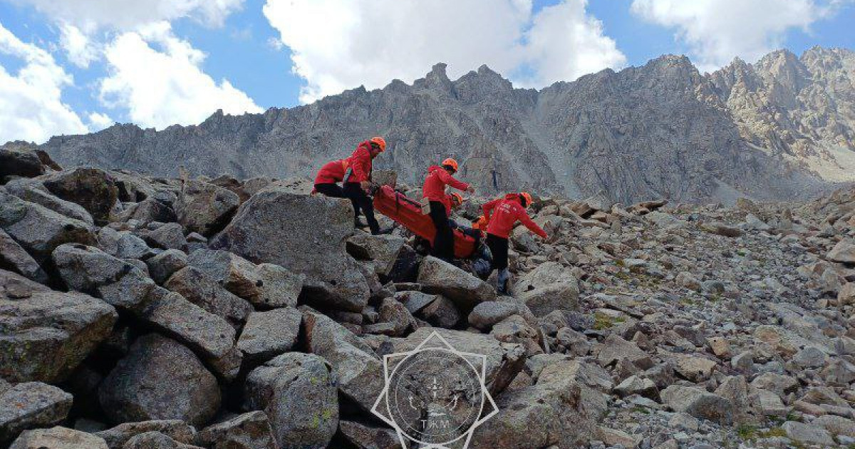 Алматы облысында жарақат алған шетелдік турист тікұшақпен эвакуацияланды