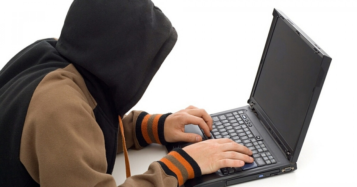 Астанада 25-тен астам талапкерді алдаған алаяқ ұсталды