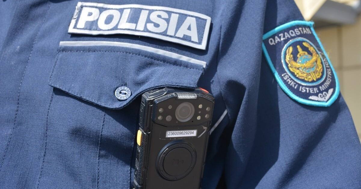 Көлік полицейлері Қытай азаматына 1 миллион теңгеге жуық қаржысын қайтаруға көмектесті