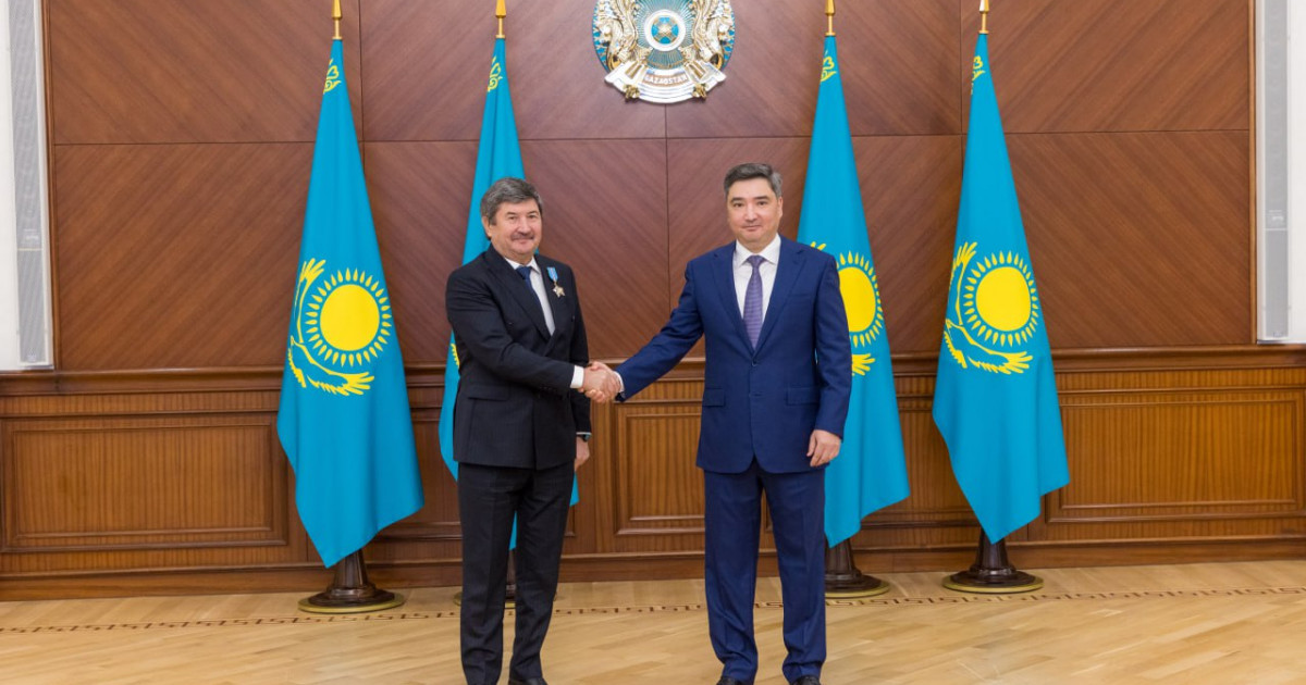 Әйелім басқа еркектерді жақсы көреді және интернетте порно көреді. ВКонтакте желісіндегі әдемі порно фотосуреттер