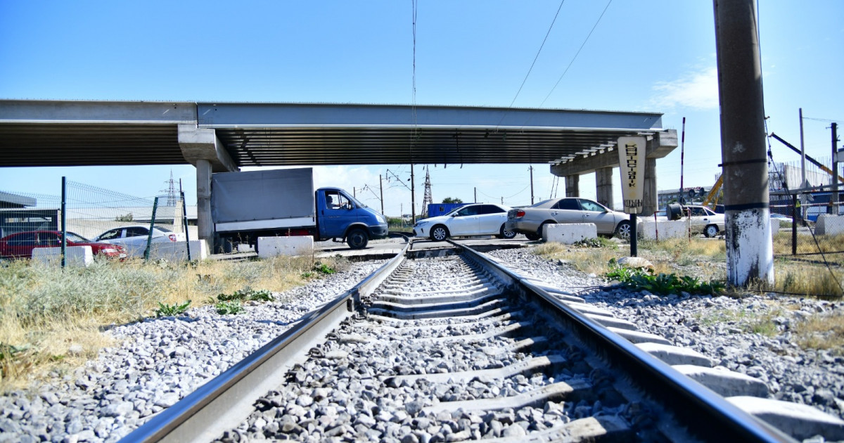 Шымкентте жаңа көлік өткелі салынып жатыр