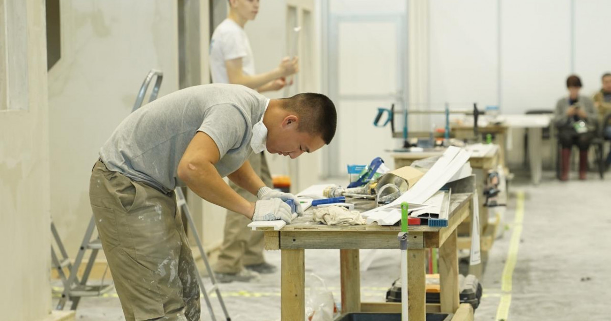 Техникалық бағытты таңдаған түлектер колледжде тегін оқиды