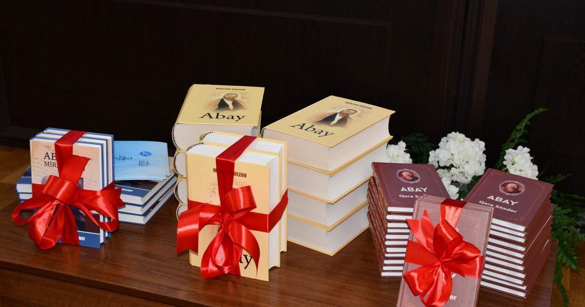 Аққұбалар inurl қонақ кітабының html трахниясын алады