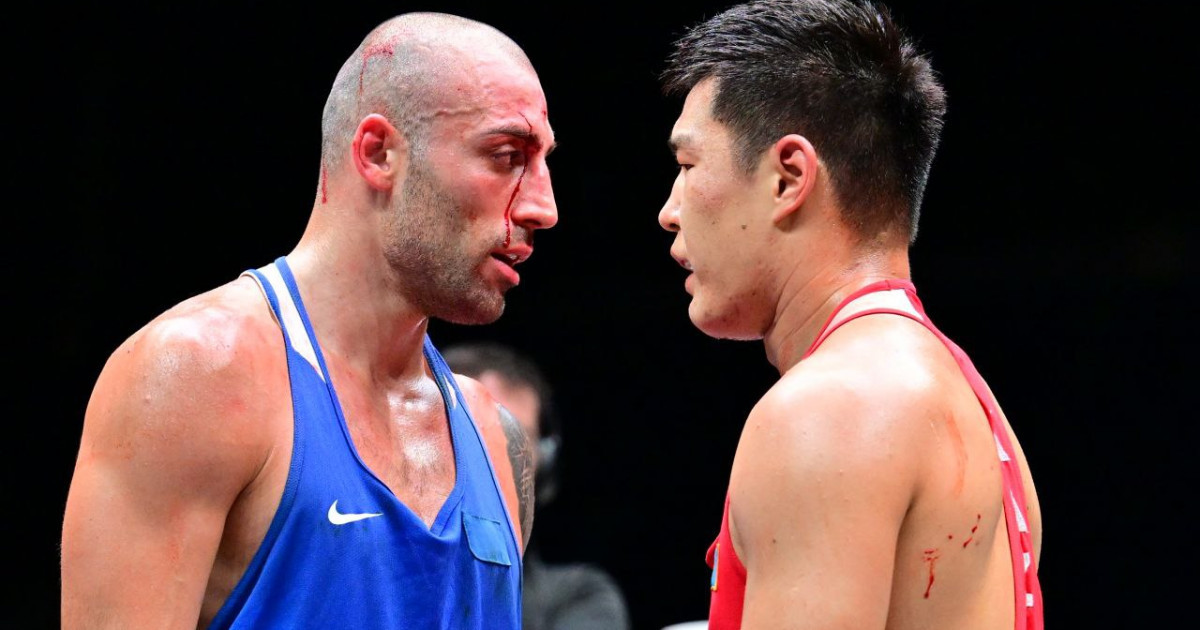 Бекзат Нұрдәулетов алғашқы жекпе-жегінде Грузия боксшысынан жеңіліп қалды