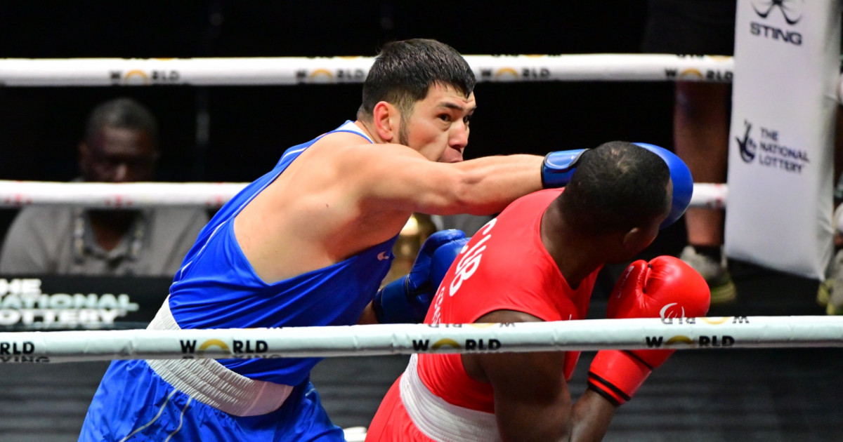 «Финалда өзбек боксшысымен шығады»: Айбек Оралбай екі дүркін Олимпиада чемпионы Ла Крузды ұтты (ВИДЕО)