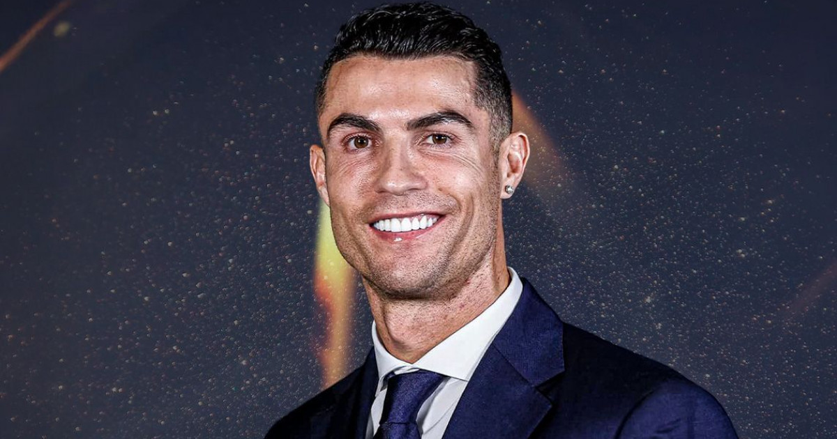 Криштиану Роналду футбол тарихындағы үздік ойыншы атанды