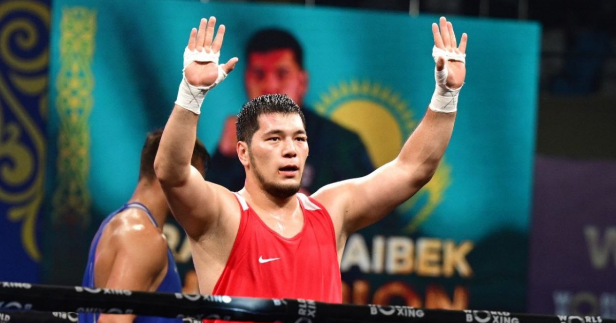 Ливерпульдегі әлем чемпионаты: Айбек Оралбай айқын басымдықпен жеңіске жетті