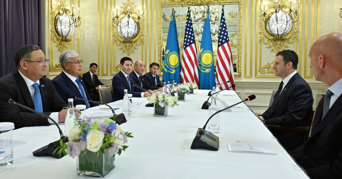 Мемлекет басшысы Джаред Коэнмен кездесу өткізді