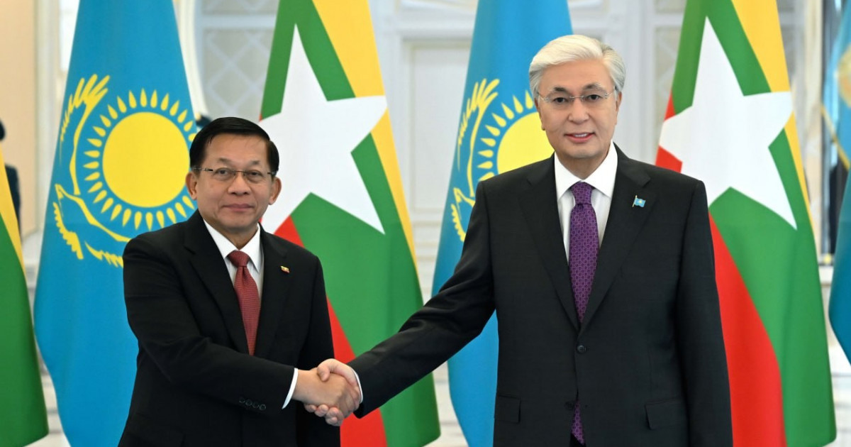 Мемлекет басшысы Мьянма президентінің міндетін атқарушы Мин Аун Хлайнмен келіссөз жүргізді