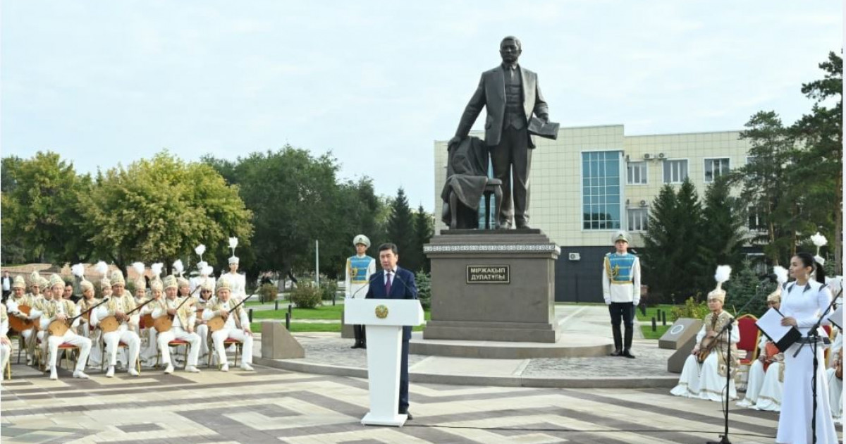 Міржақып Дулатұлына ескерткіш ашылды