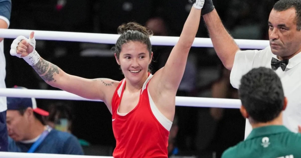 Әйелді басқалар ұрып-соғып жатқаны туралы порно драма.