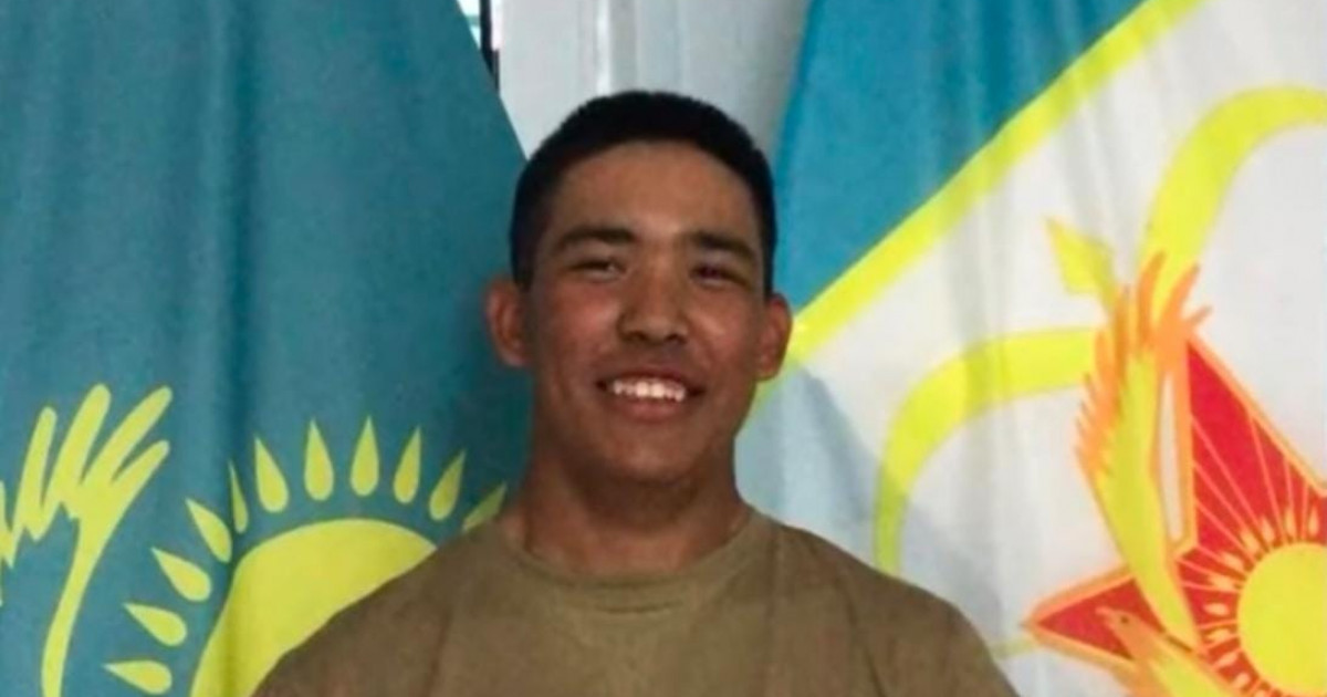 «Өз-өзіне қол салғысы келді»: Маңғыстауда 18 жастағы сарбазды жындыханаға жатқызған