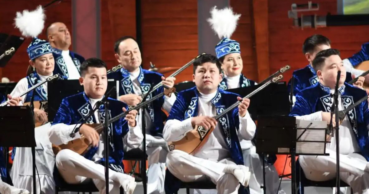 жалаңаш арық әйелдердің жеке суреттері