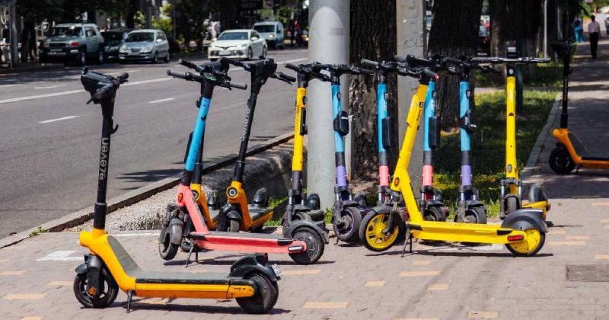 Сарсаңға салған самокат