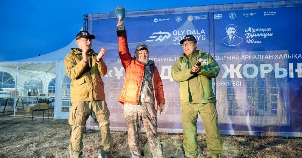 Олар оның әйелін сиқырлайды видео Жезөкшенің киіміндегі спермы видео
