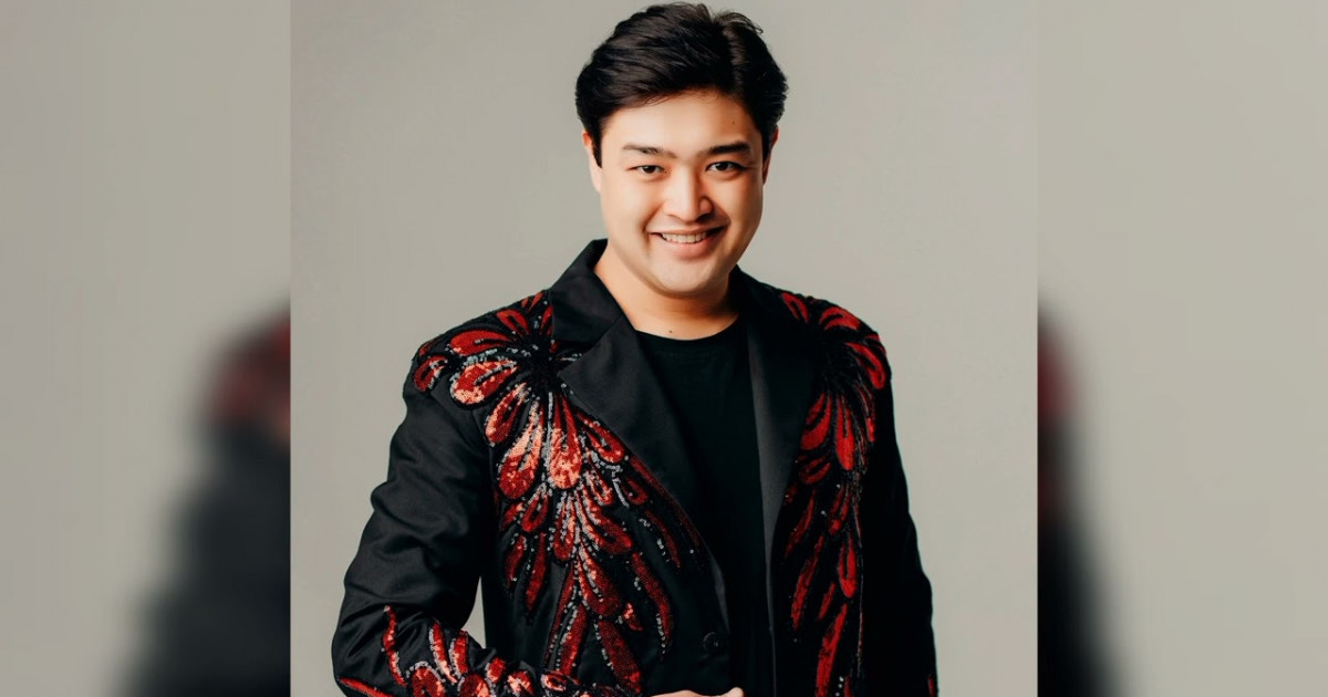 Әйелімен сексуалды үйдегі видео