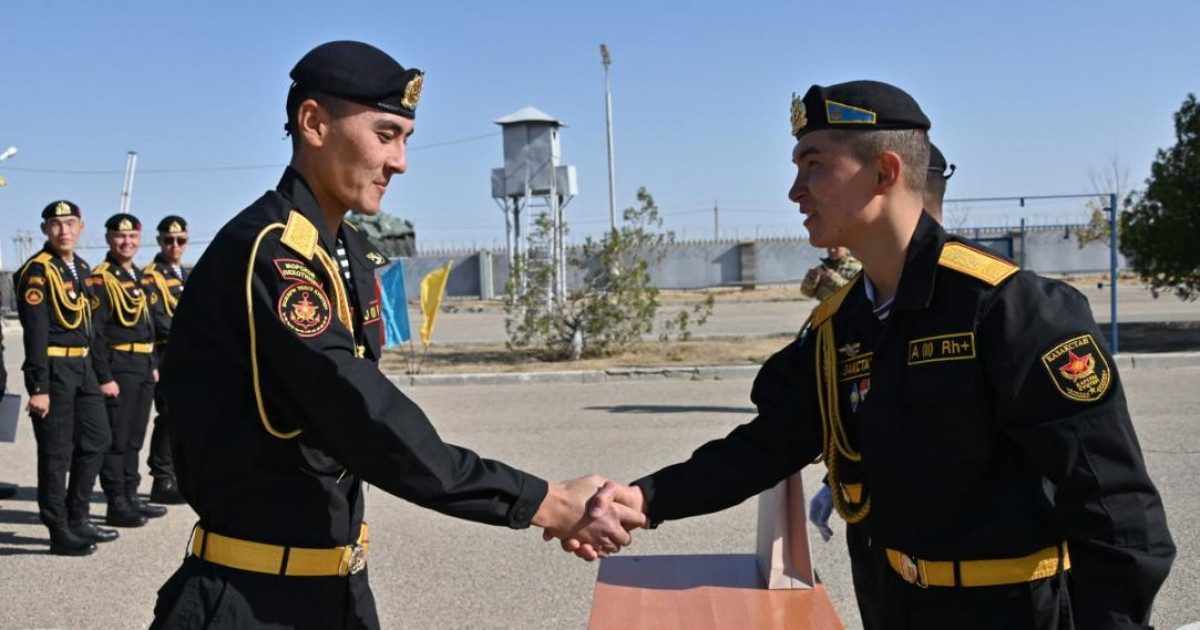 Сүйісу Бейнебақылау камерасы порно гинеколог