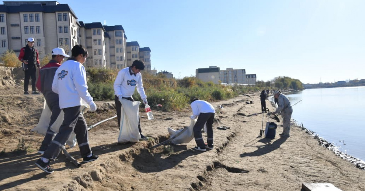Порно ұлы трахает жас өгей шеше Порно жұлдыз Мендес Марицаның суреті