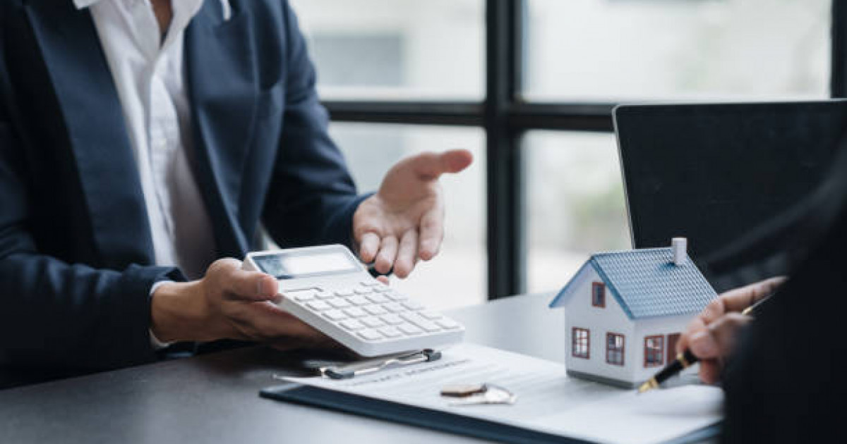 Банктер қазақстандықтарға неге ипотека беруден жаппай бас тартып жатқаны белгілі болды