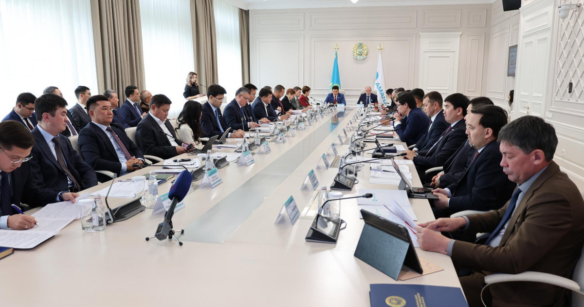 Депутат жұмыс істемейтін болса, мандат қайтарылады