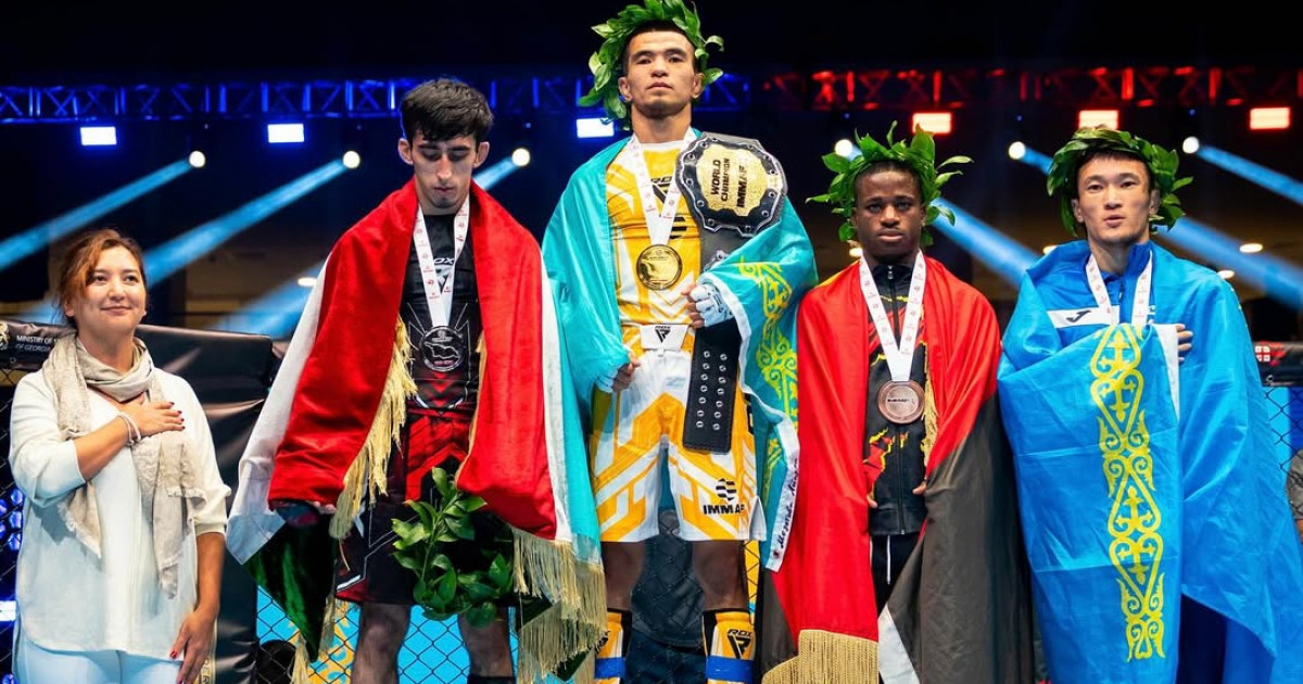 Ерұлан Қабдулов ММА-дан екі дүркін әлем чемпионы атанды