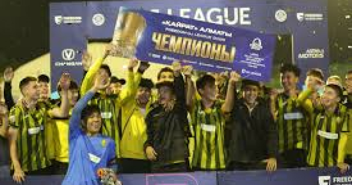 ICQ үлгілерімен жыныстық қатынас Әдемі жалаңаш үлкен кеуделер