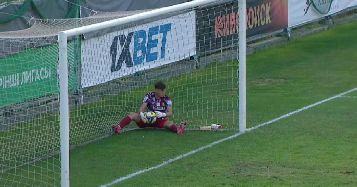 Ольга Куриленконың қатысуымен фильмдердегі секс көріністерін қараңыз.