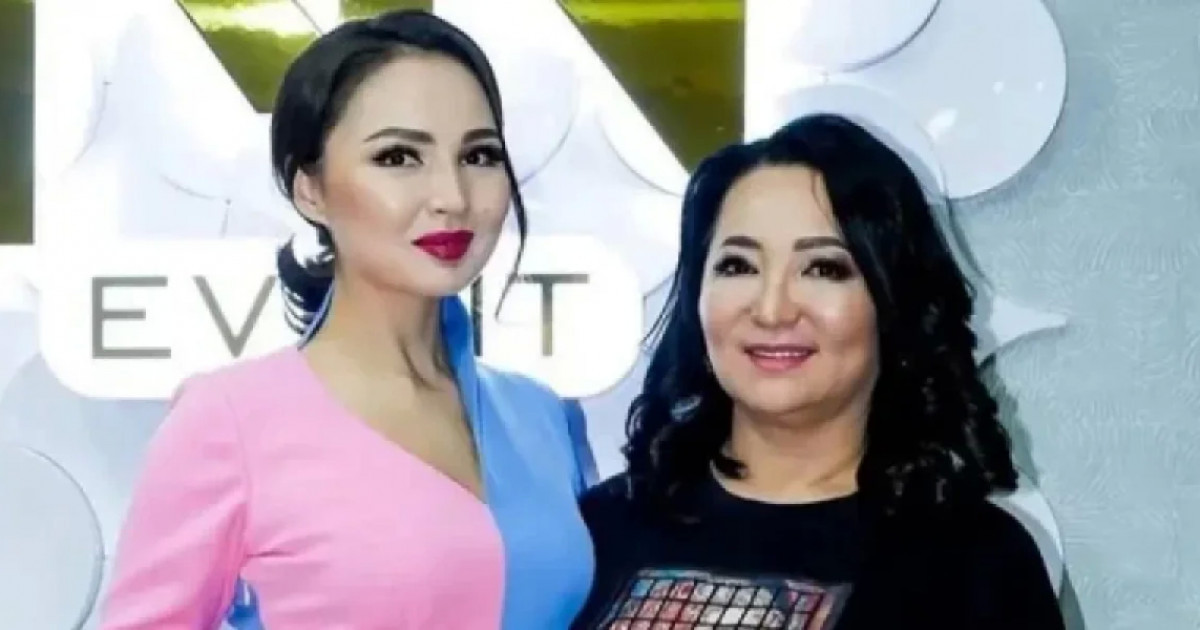 Жалаңаш интерндердің суреттері Екі гей арасындағы эмоционалды секс