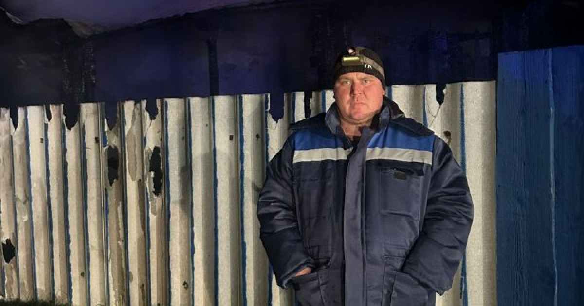 Көзсіз батырлық: ШҚО-да ер адам өртеніп жатқан үйге кіріп, көршісінің балаларын құтқарып қалды