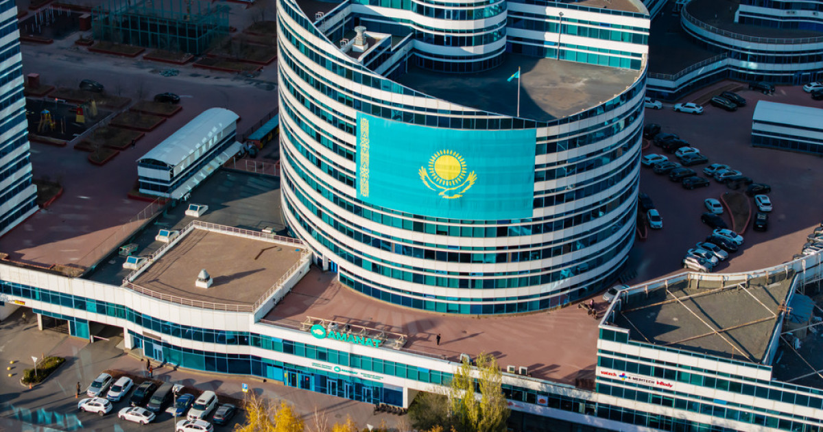 Республика күніне арналған «AMANAT» партиясының «Менің елім – менің Туым» акциясы өтіп жатыр