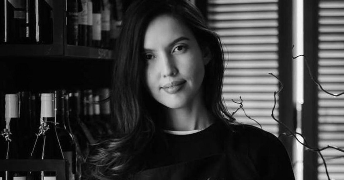 Әкімдік: Салтанат Нүкенованың есімін тарихи тақтаға меценаттың бастамасымен жазылды