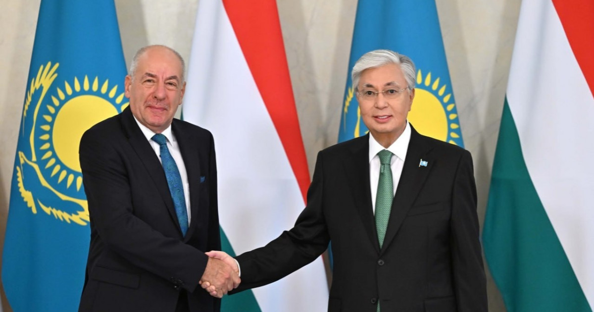 Моншадағы порно әңгімелер Әйел мастурбациясының жақыннан түсірілген бейнесі