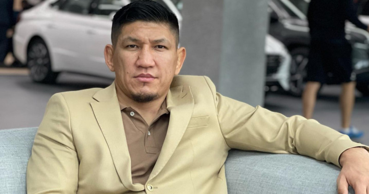 «Жауып тастаңдар деп айттым!»: Қуат Хамитов Қазақстанның жастар құрамасын сынады