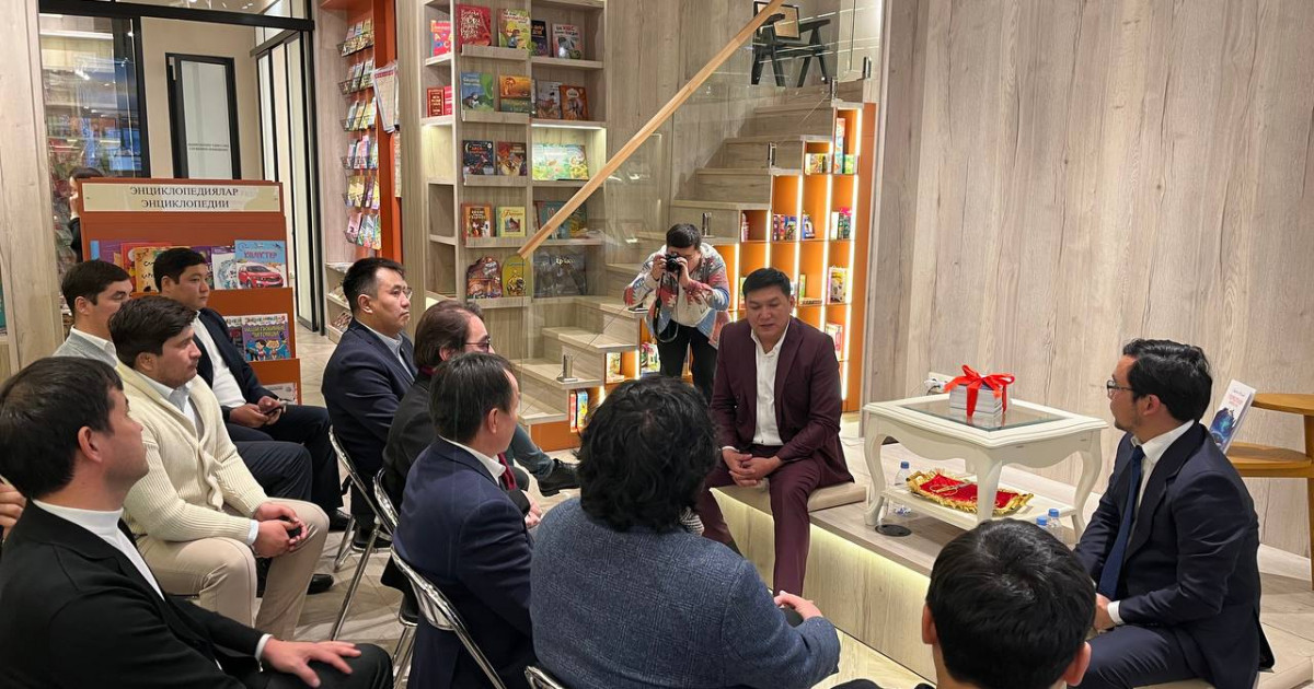 Астанада ақын Нұрболат Жолдасбектің «Періштелер көрген түс» кітабының тұсаукесер рәсімі өтті