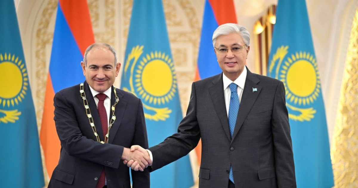 Қасым-Жомарт Тоқаев Никол Пашинянды «Алтын Қыран» орденімен марапаттады