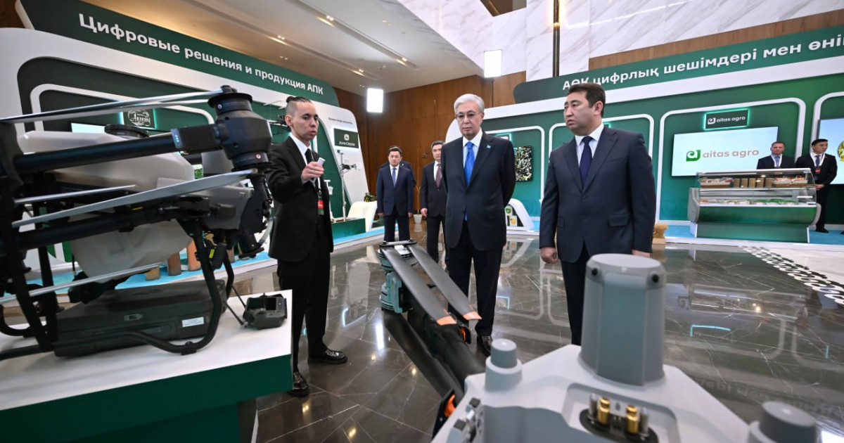 Мемлекет басшысы ауыл шаруашылығындағы цифрлық шешімдер көрмесіне барды