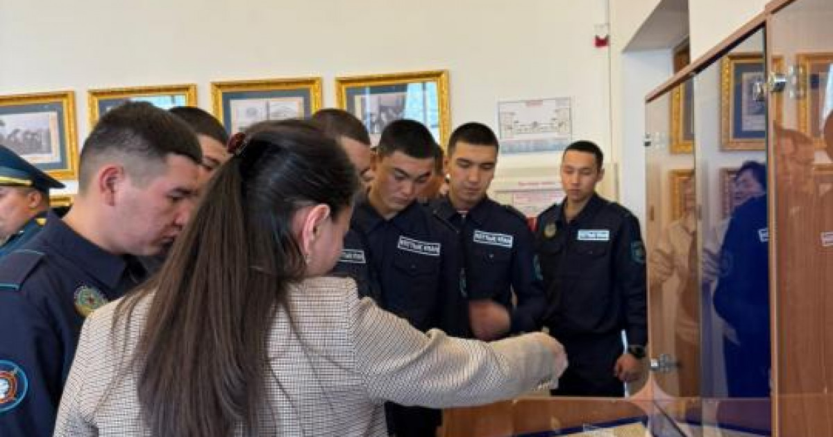 Алматыда Бауыржан Момышұлының өмірі мен қызметіне қатысты түпнұсқа құжаттар көрсетілді