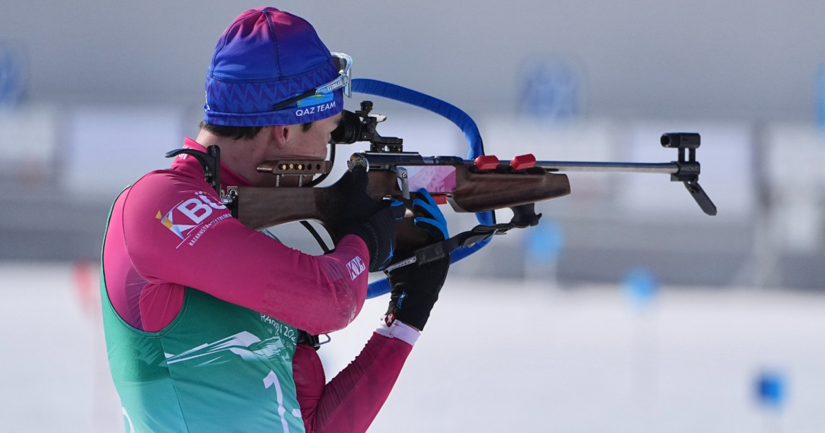 Биатлоннан әлем кубогі кезеңі: қазақстандықтар эстафетада қалай өнер көрсетті?