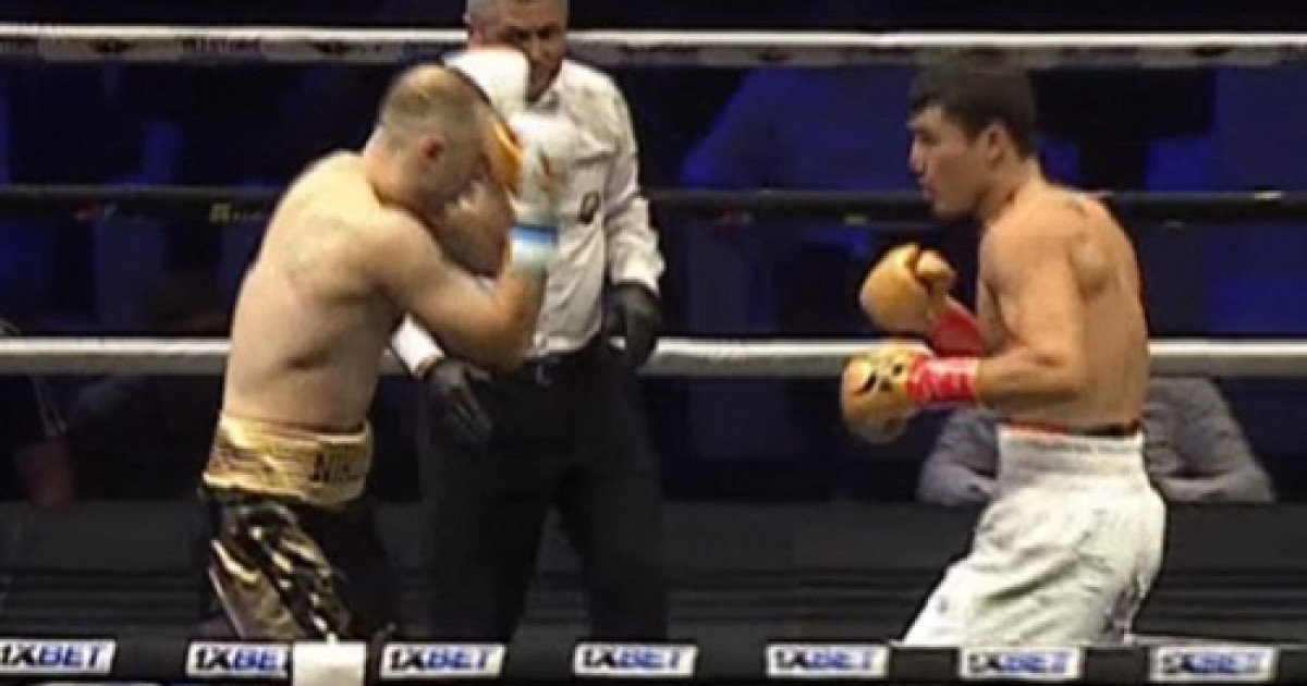 Еркебұлан Тоқтар өзбекстандық боксшыны бірінші раундта нокаутқа жіберді (видео)