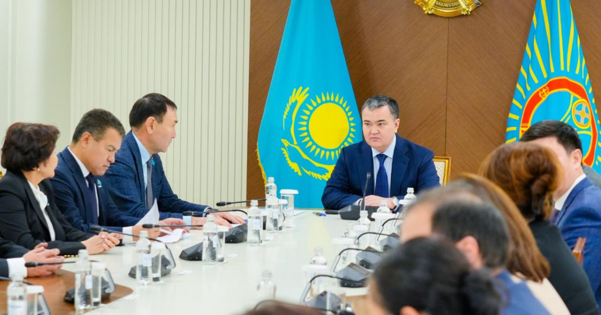 «Халықпен бірге!»: «AMANAT» партиясы Астананы қалай өзгертіп жатыр?