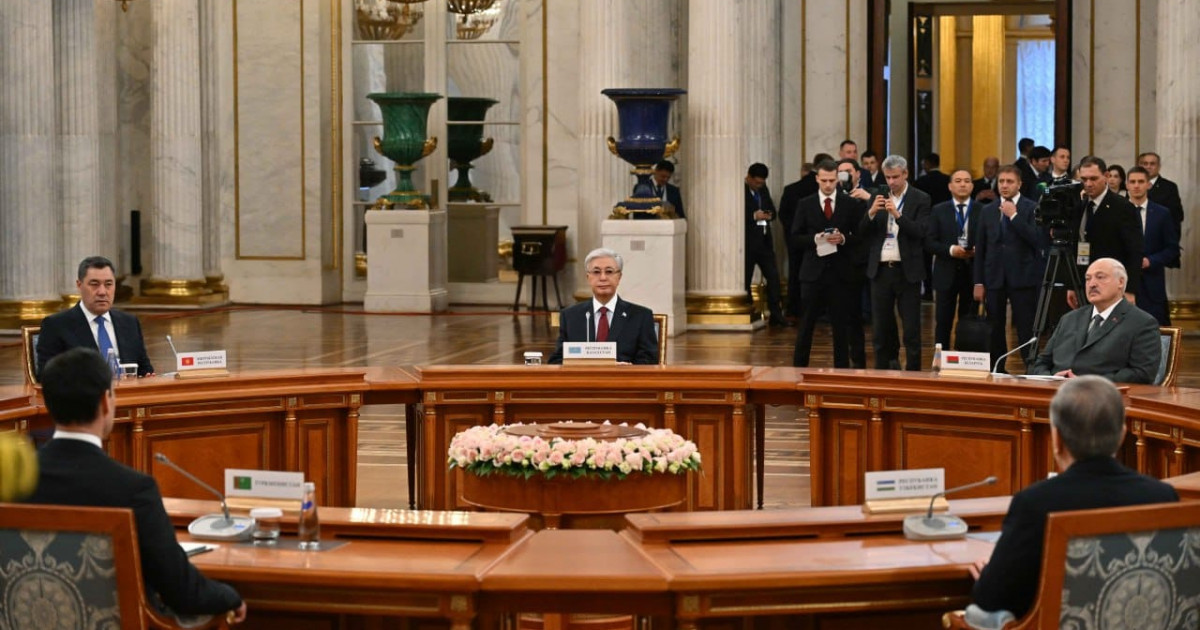 Қасым-Жомарт Тоқаев ТМД-ға мүше мемлекеттер басшыларының бейресми кездесуіне қатысты