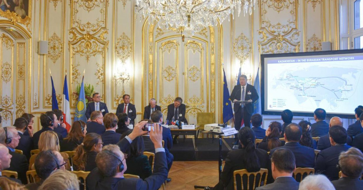 Париж–Астана, Шымкент–Ницца бағыты бойынша әуеқатынасын іске қосу мәселелері қарастырылды